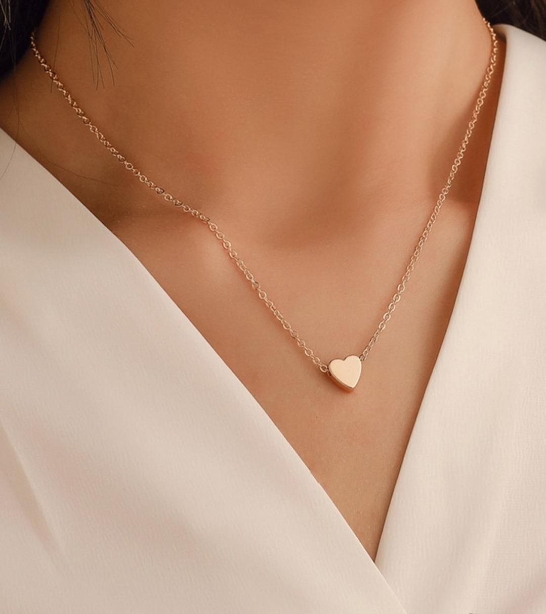 AVR JEWELS Heart Chain Necklace