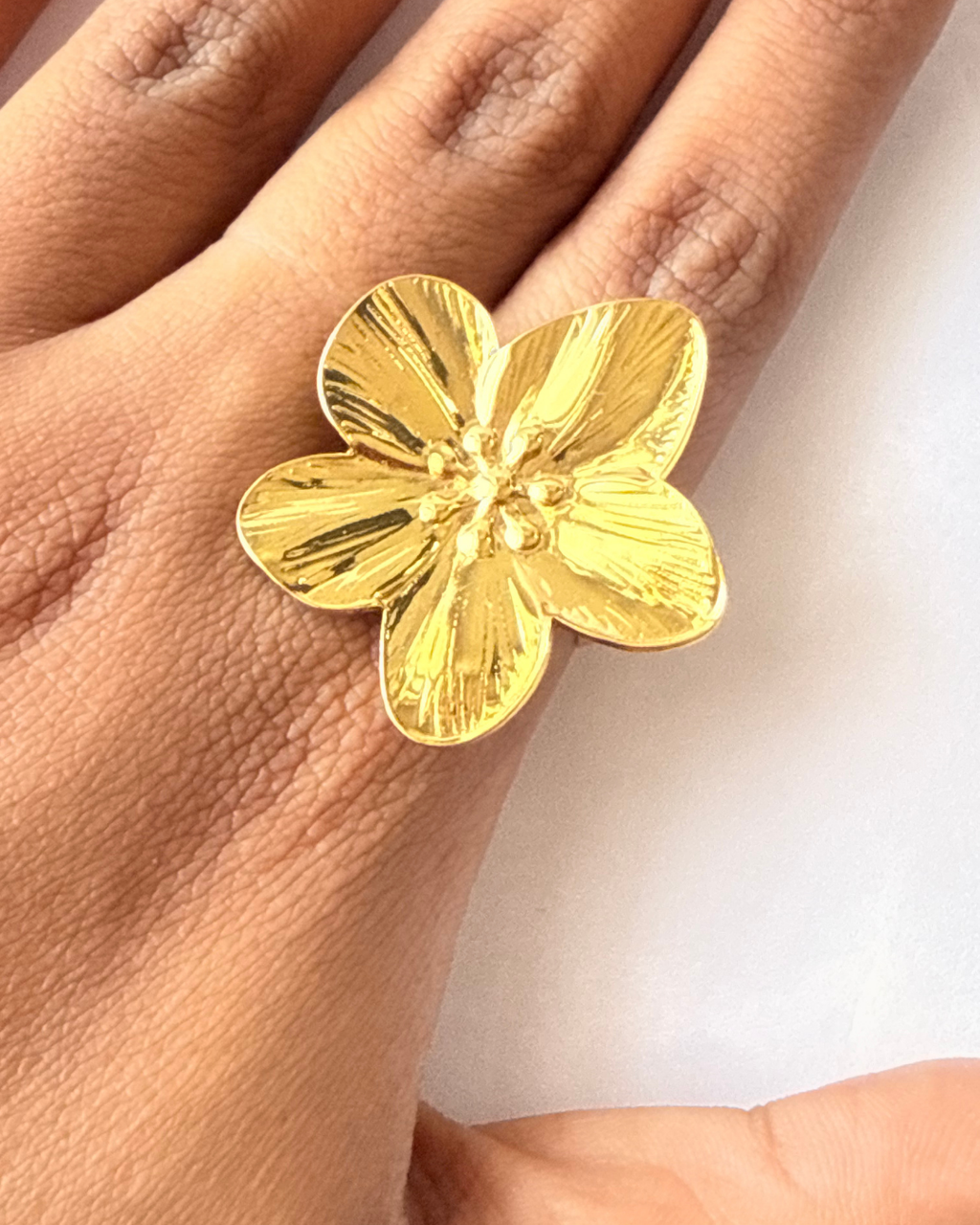 Flora Statement Ring